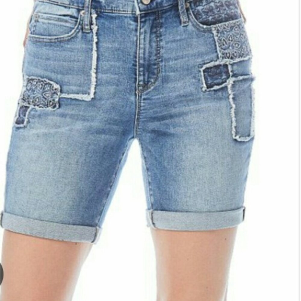 Nicole Miller Soho Blue Denim Women's Shorts‎ Size 16